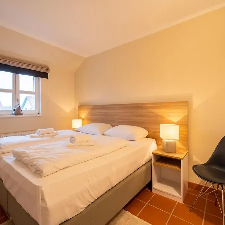 Rugana - Komfortplus Mit 2 Schlafzimmern Und Terrasse D33 Apartment Dranske